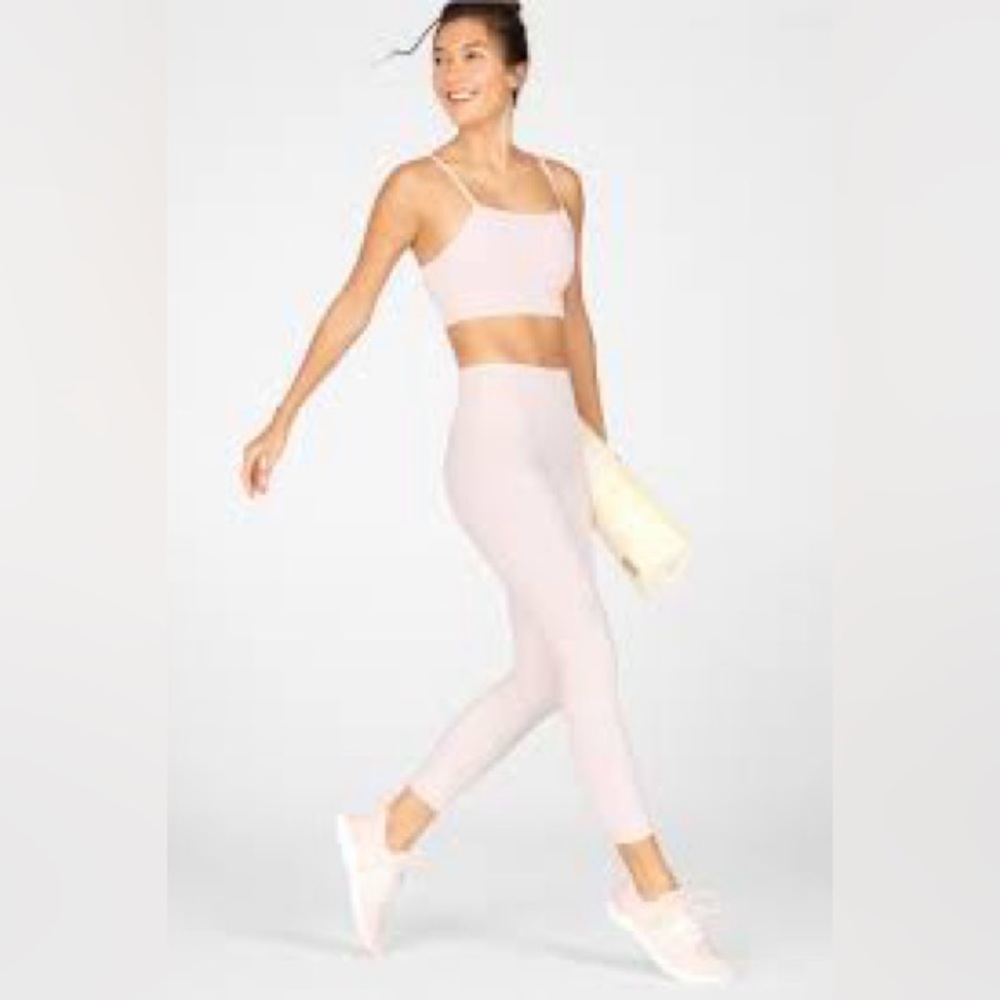 Fabletics SET: Sports Bra + Legging Combo in Soft Pink